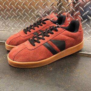 BN Rare Dunnits, Rust Suede Sneakers with Black Accents, 8US MEN